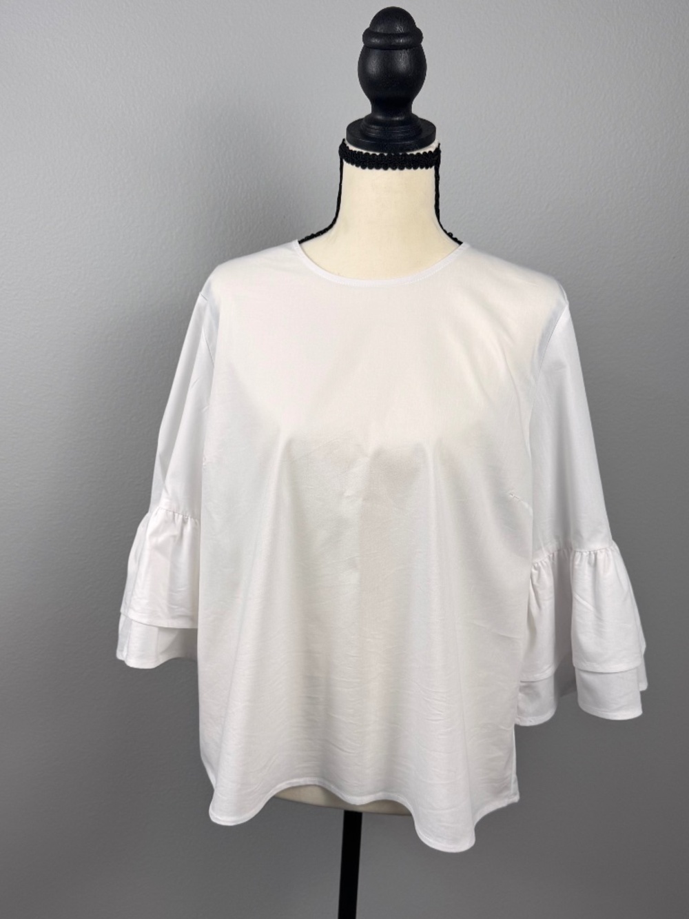 Marled Reunited Clothing White Ruffle Bell Sleeve Blouse - Size Large
